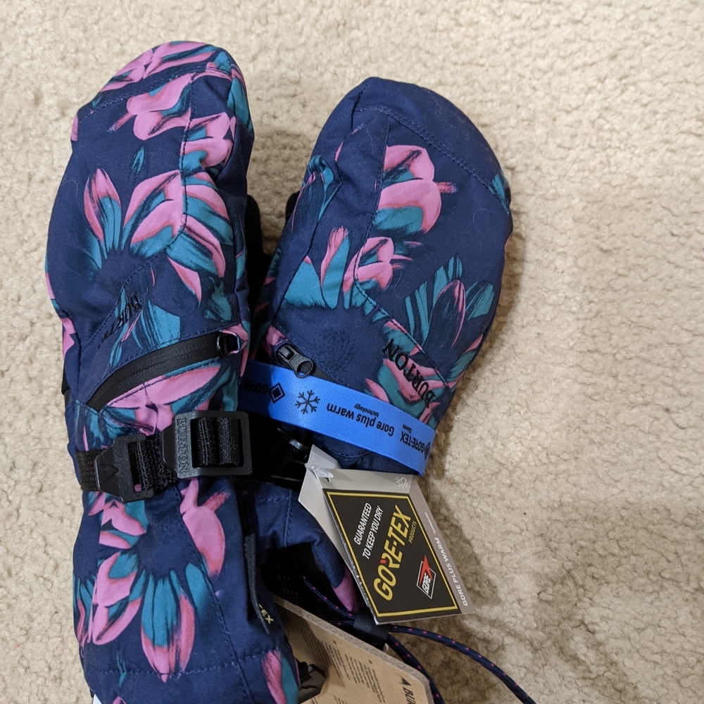 Burton gortex mittens